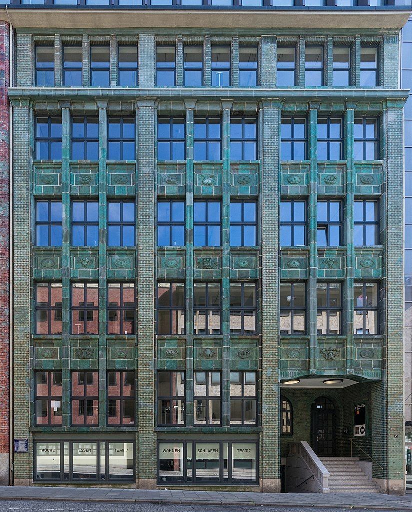 11 825px-Schauenburgerstraße_21_(Hamburg-Altstadt).12261.ajb_.jpg