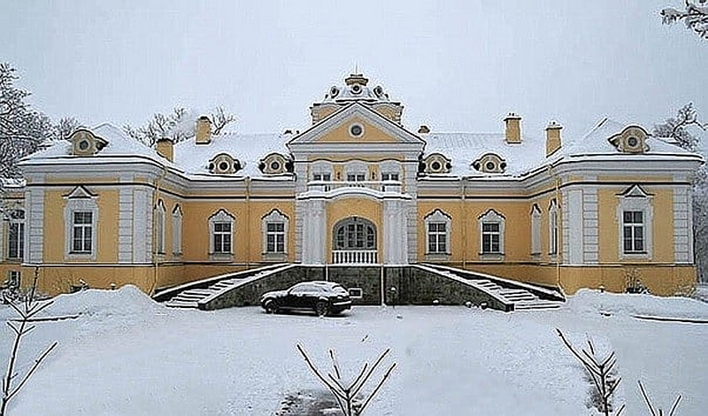112.Уадебный дом,главный фасад.jpg