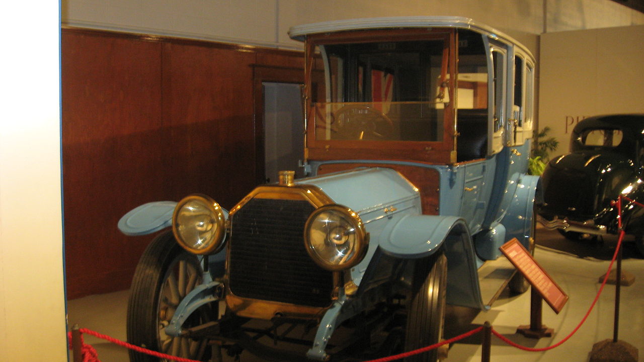 12 1280px-1912_Peerless.jpg