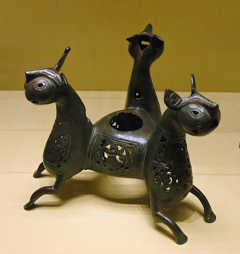 12-13d00px-Candlestick_lion_protomes_Louvre_MAO357.jpg