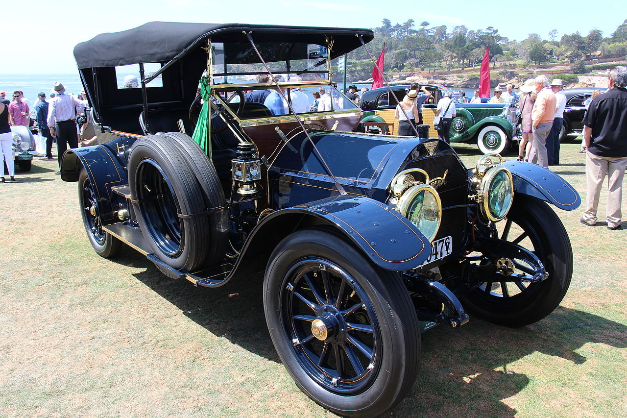 12 80px-1912_Simplex_Quinby_Toy_Tonneau_(21612839750).jpg