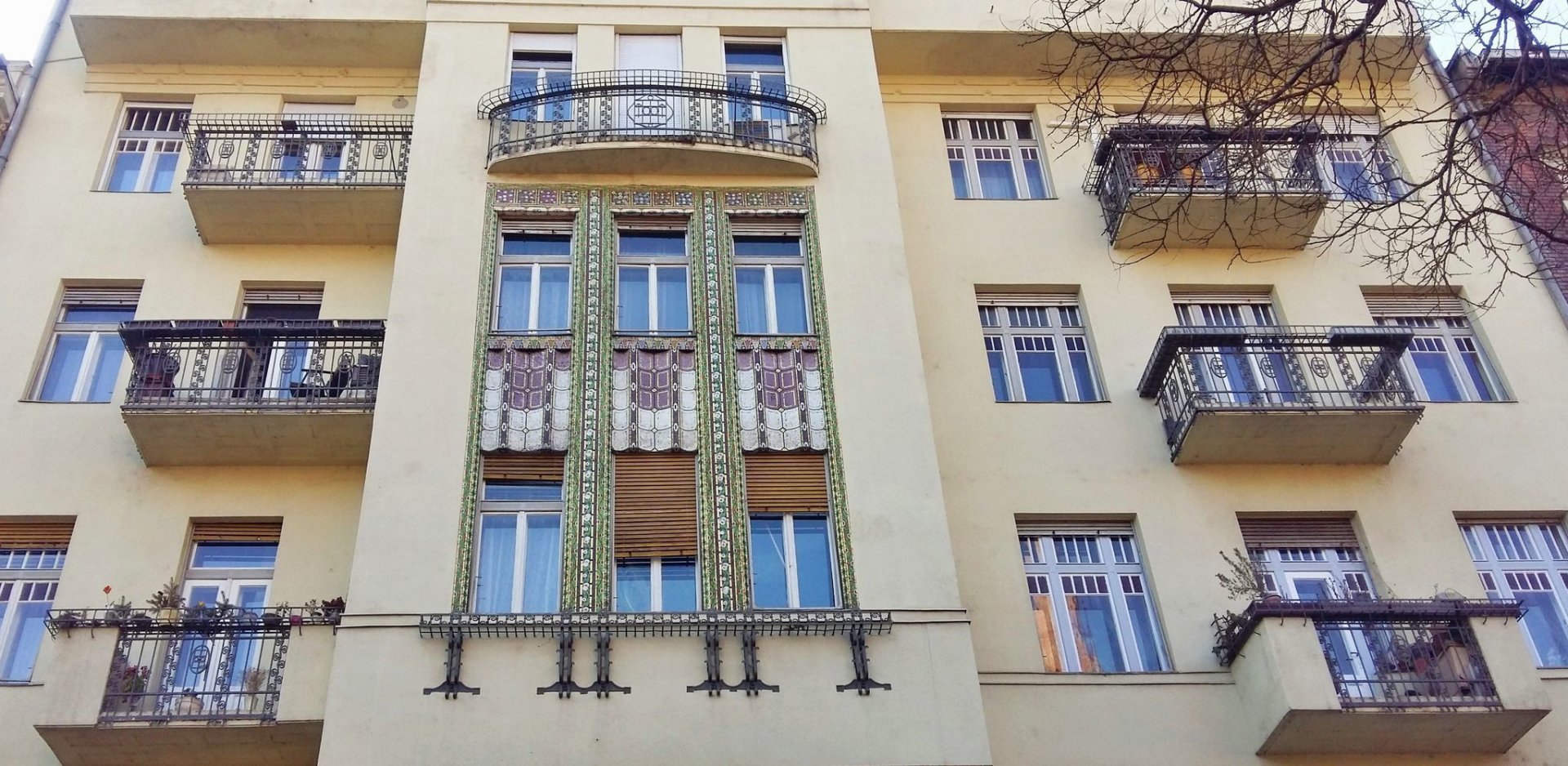 12 forster_house.jpg