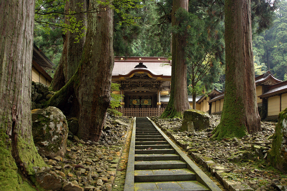 1200px-Eiheiji08bs3200.jpg