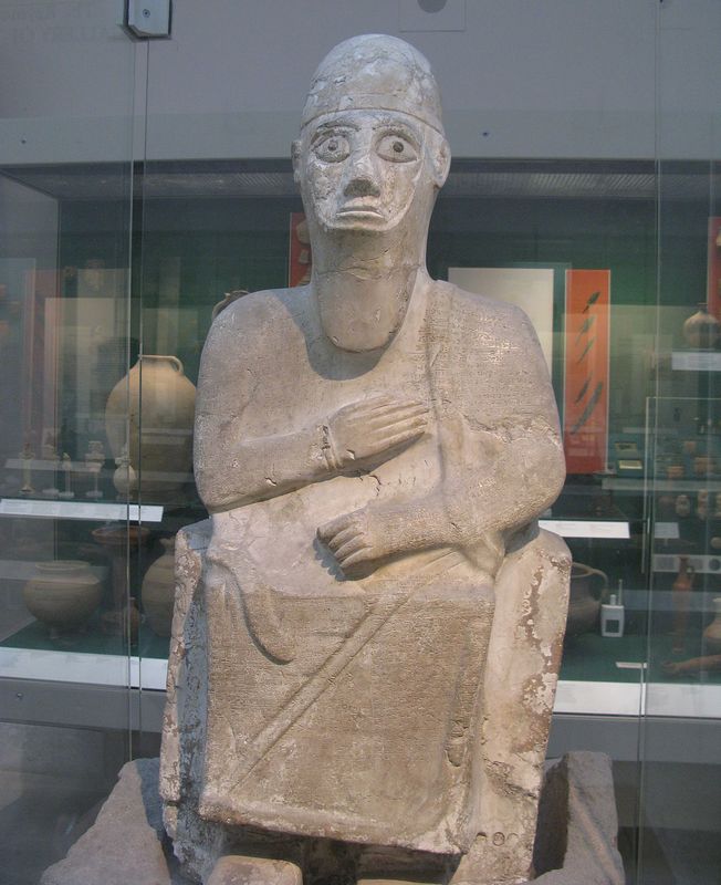 1200px-Idrimi_of_Alalakh.jpg