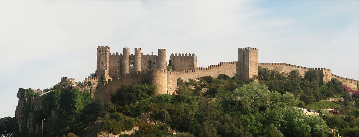 1200px-Obidos_April_2009-4b.jpg