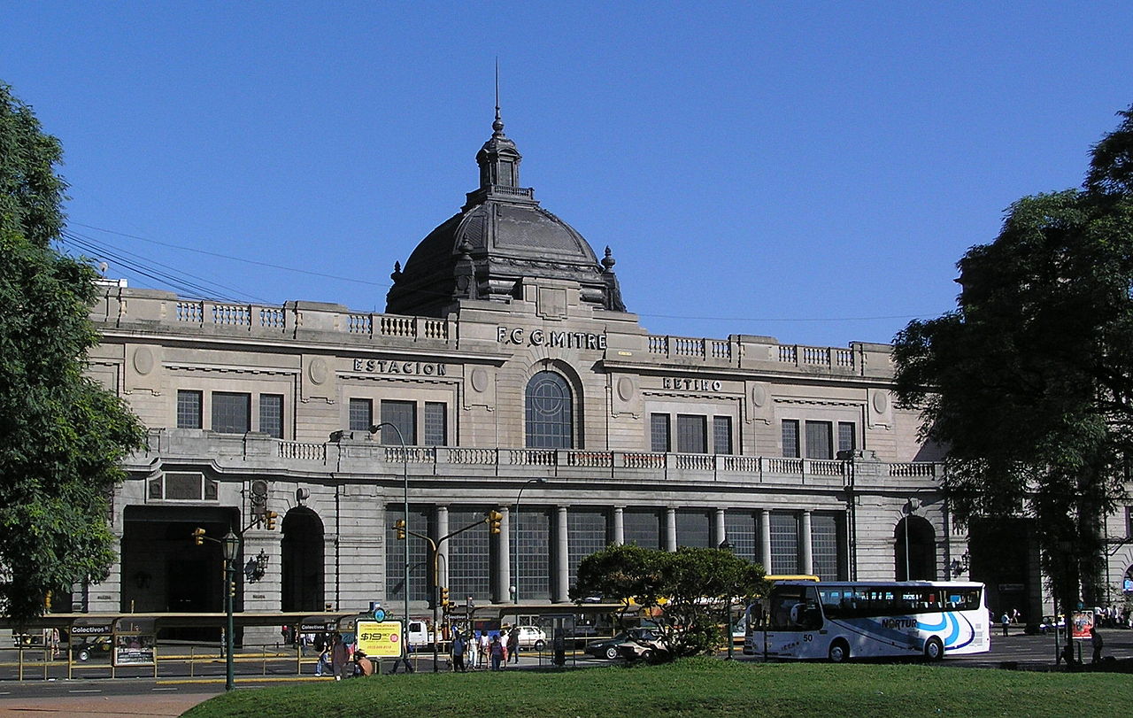 1280px-20060128_-_Estación_de_Retiro_(Buenos_Aires).jpg