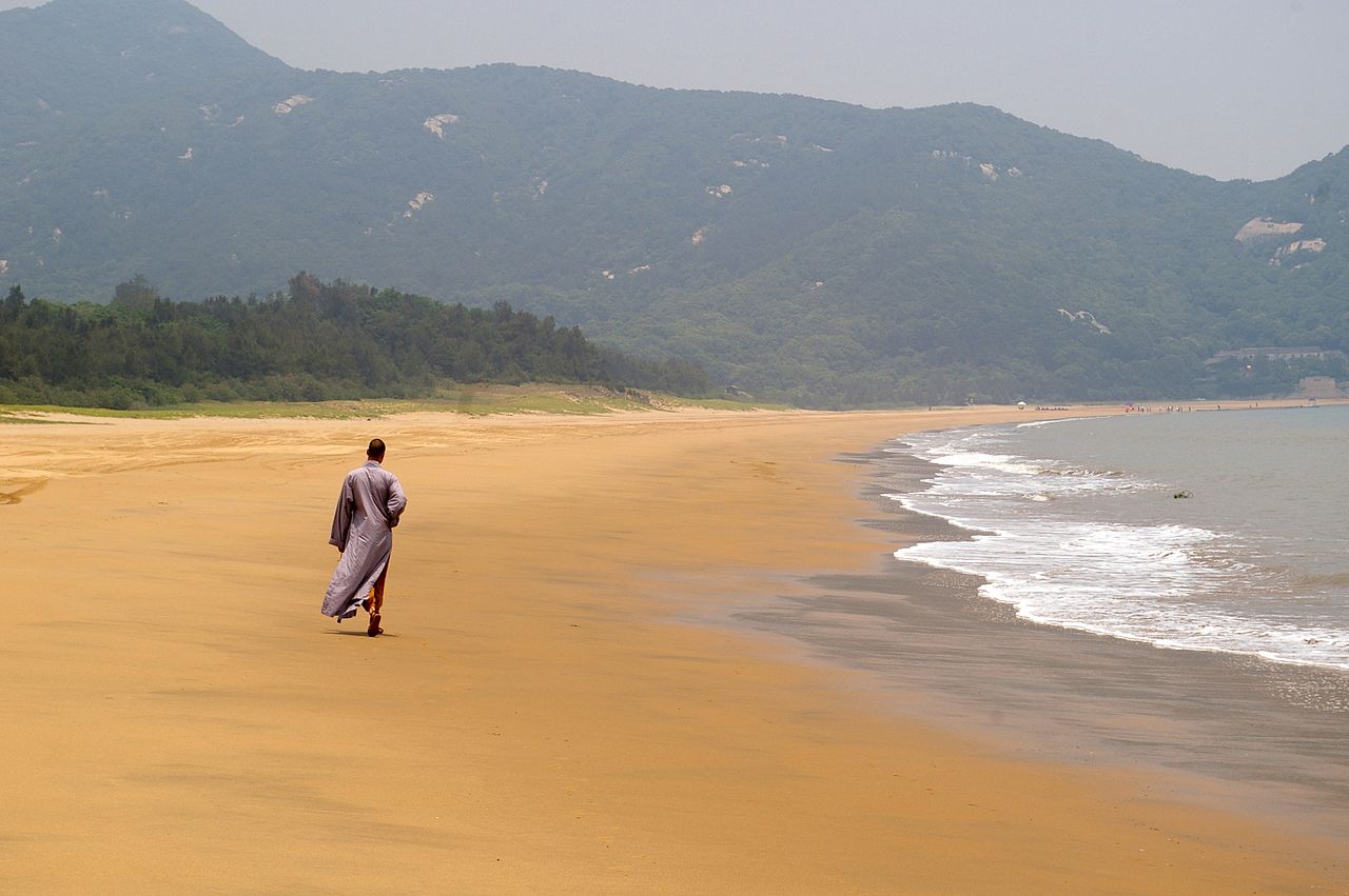 1280px-20090606_Putuoshan_8879.jpg