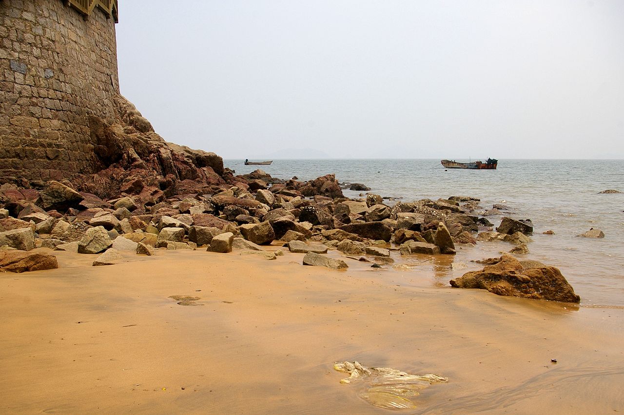 1280px-20090606_Putuoshan_8888.jpg