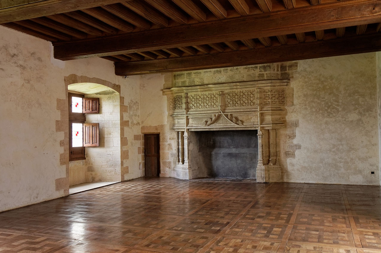 1280px-Biron_-_Le_château_-_PA00082386_-_025.jpg