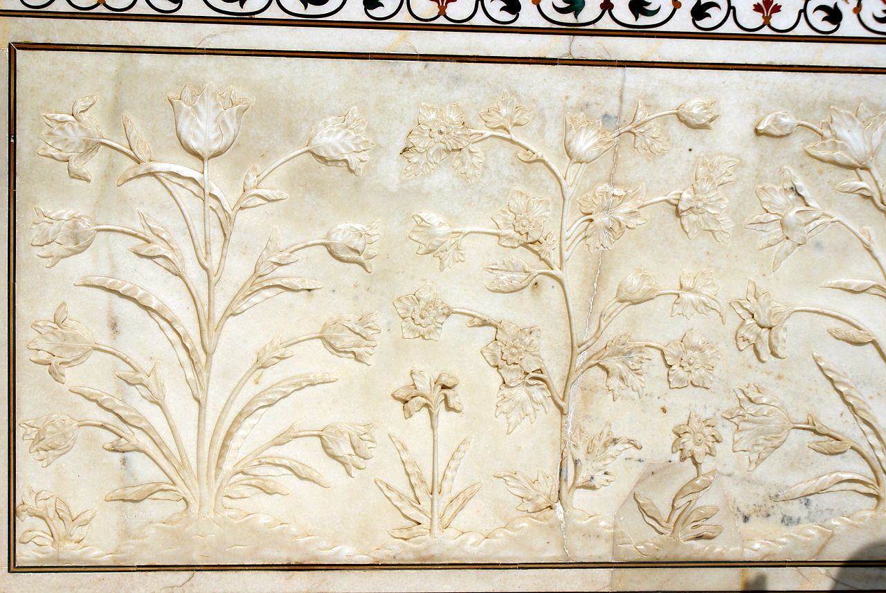 1280px-Carved_flora.JPG