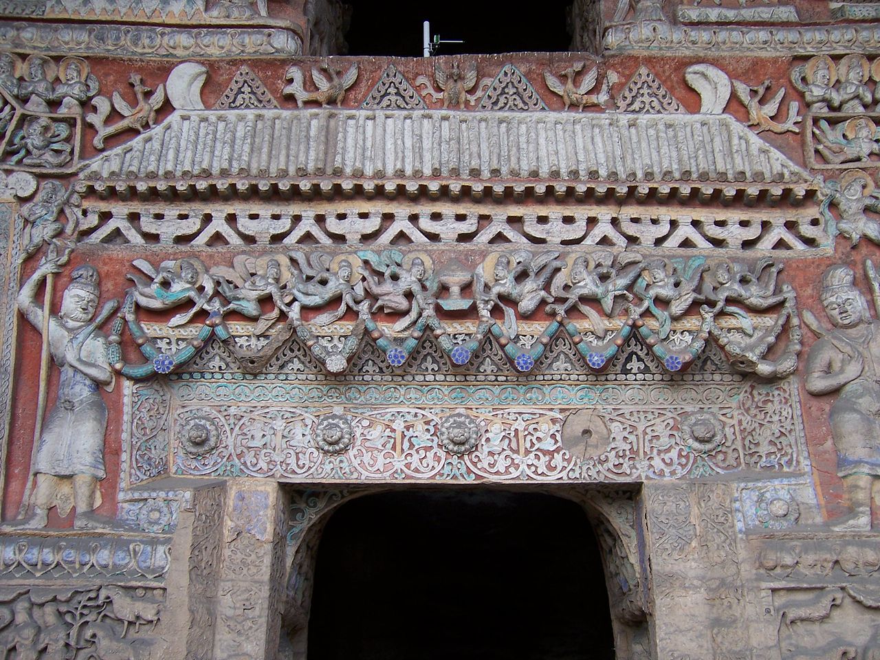 1280px-China_-_Yungang_Grottoes_11_(135943648).jpg