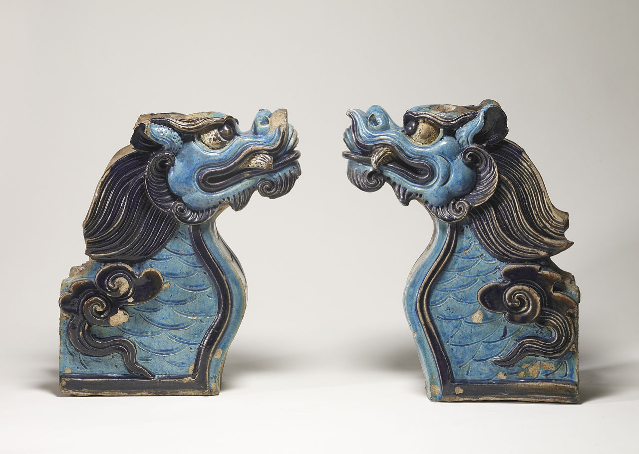 1280px-Chinese_-_Pair_of_Architectural_Terminals_-_Walters_492378,_492379_-_Profile.jpg