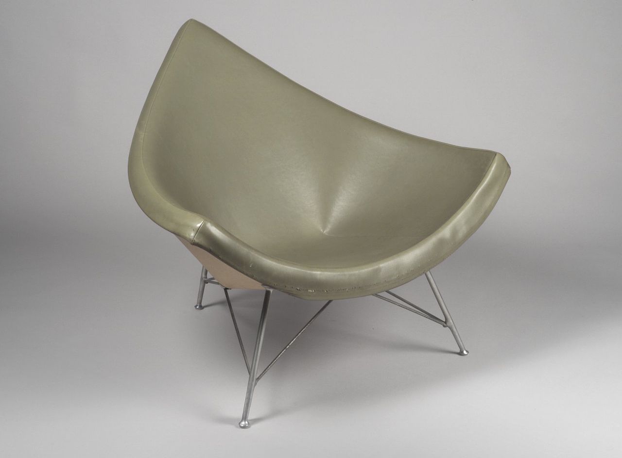 1280px--Coconut-_Chair,_1958.jpg