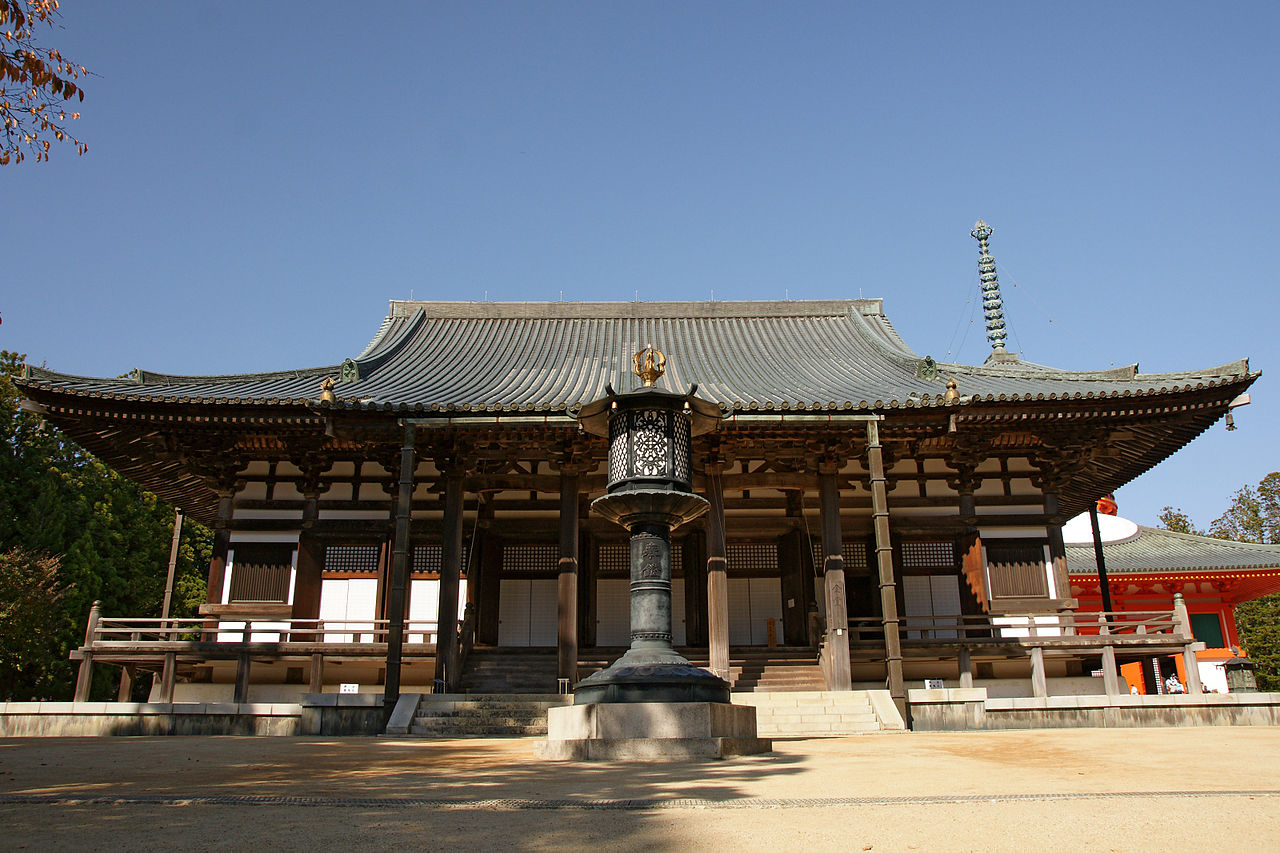 1280px-Danjogaran_Koyasan02s5s3200.jpg