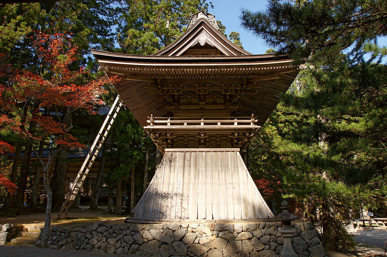 1280px-Danjogaran_Koyasan10n3200.jpg