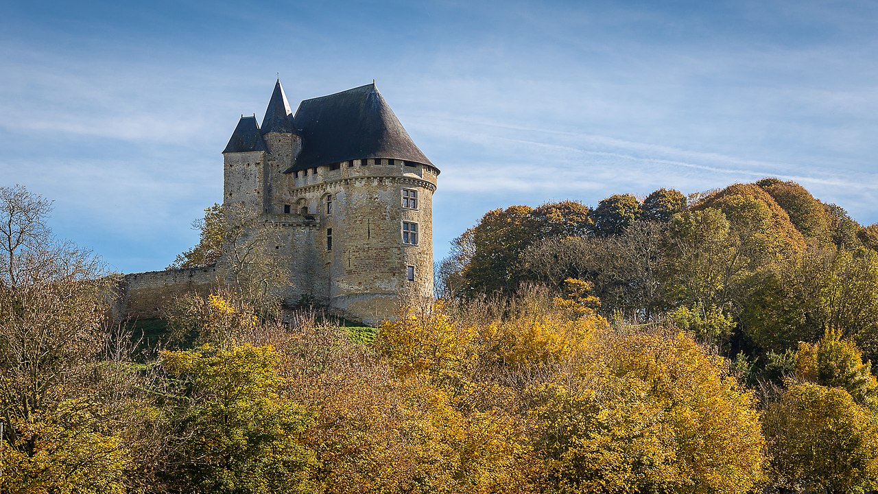1280px-Donjon_de_Ballon.jpg
