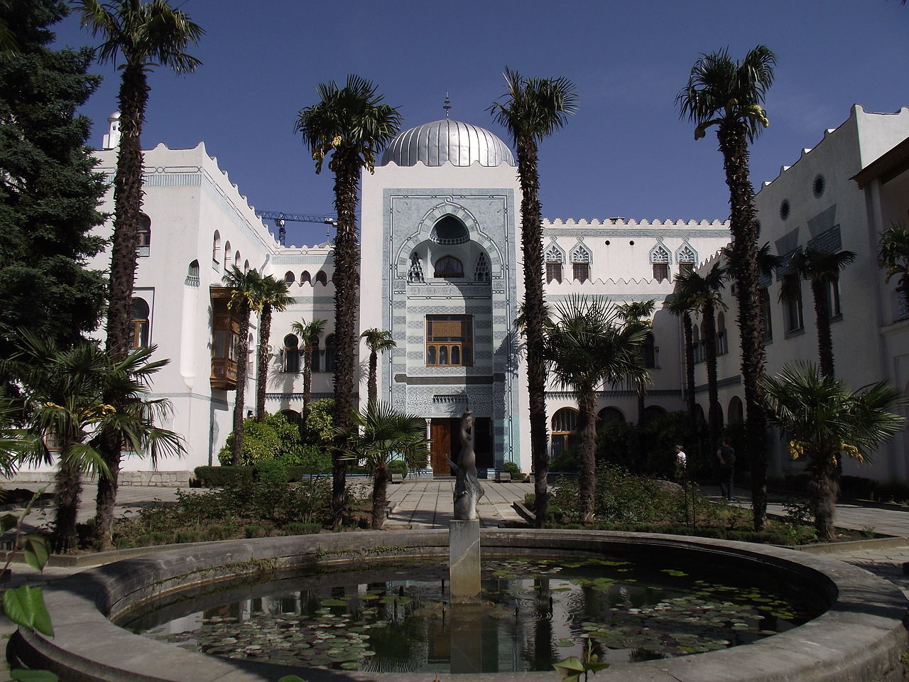 1280px-Dulber_Palace.JPG