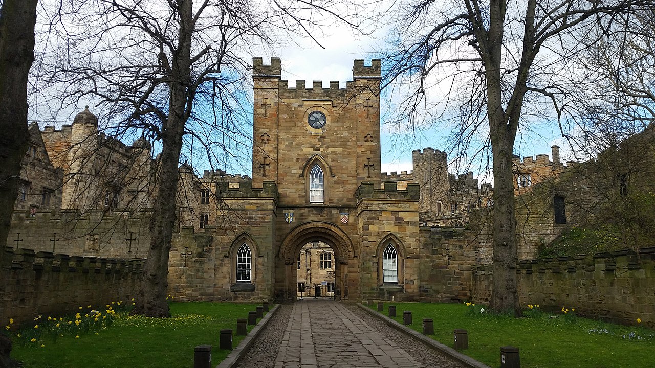 1280px-Durham_Castle_006.jpg