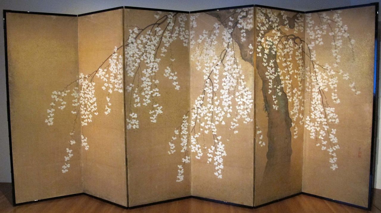 1280px-Edo,_hara_zaimei,_paravento_con_ciliegi_piangenti_in_fiore,_1810_ca._01.JPG