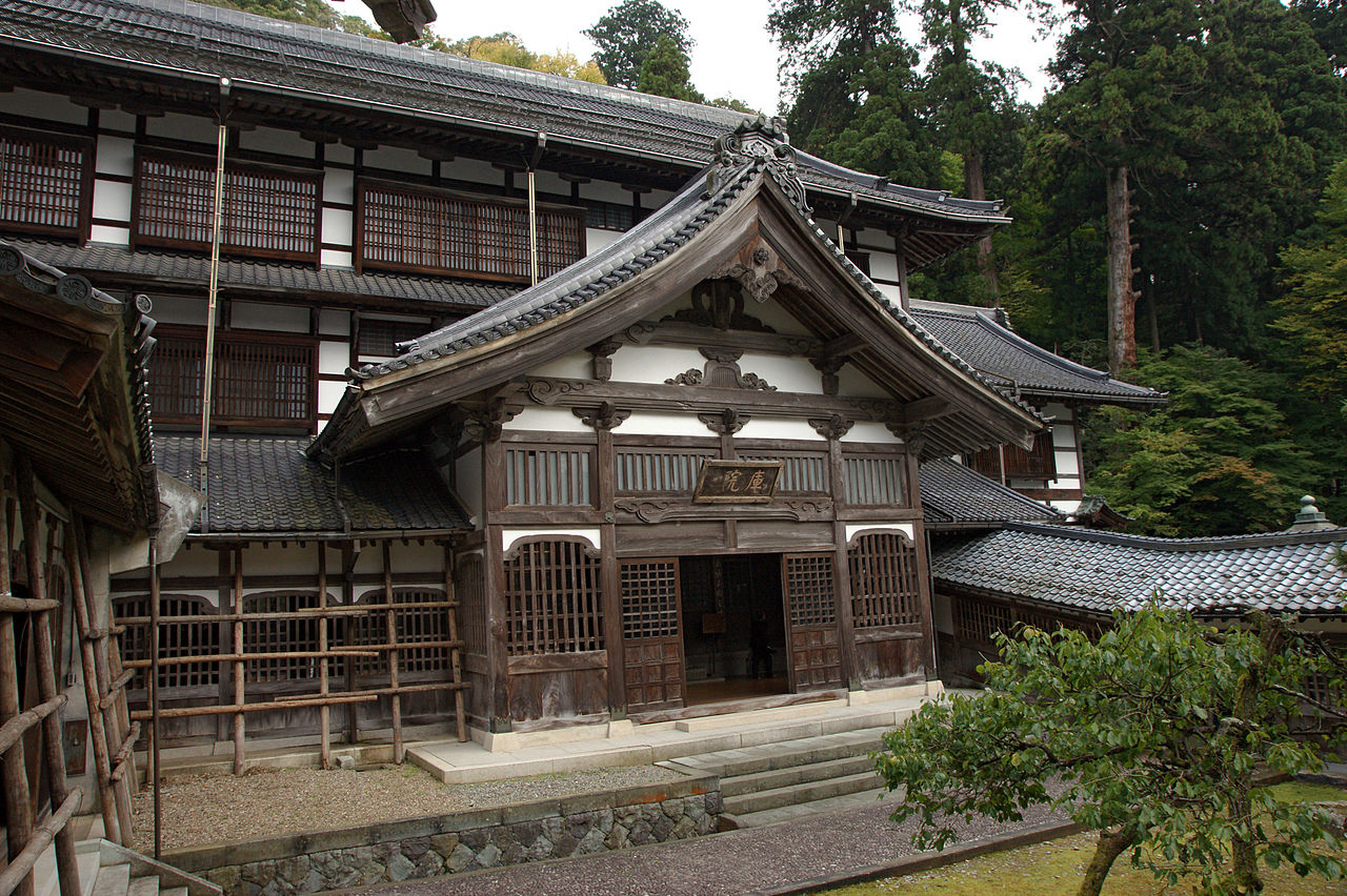 1280px-Eiheiji19n4592.jpg