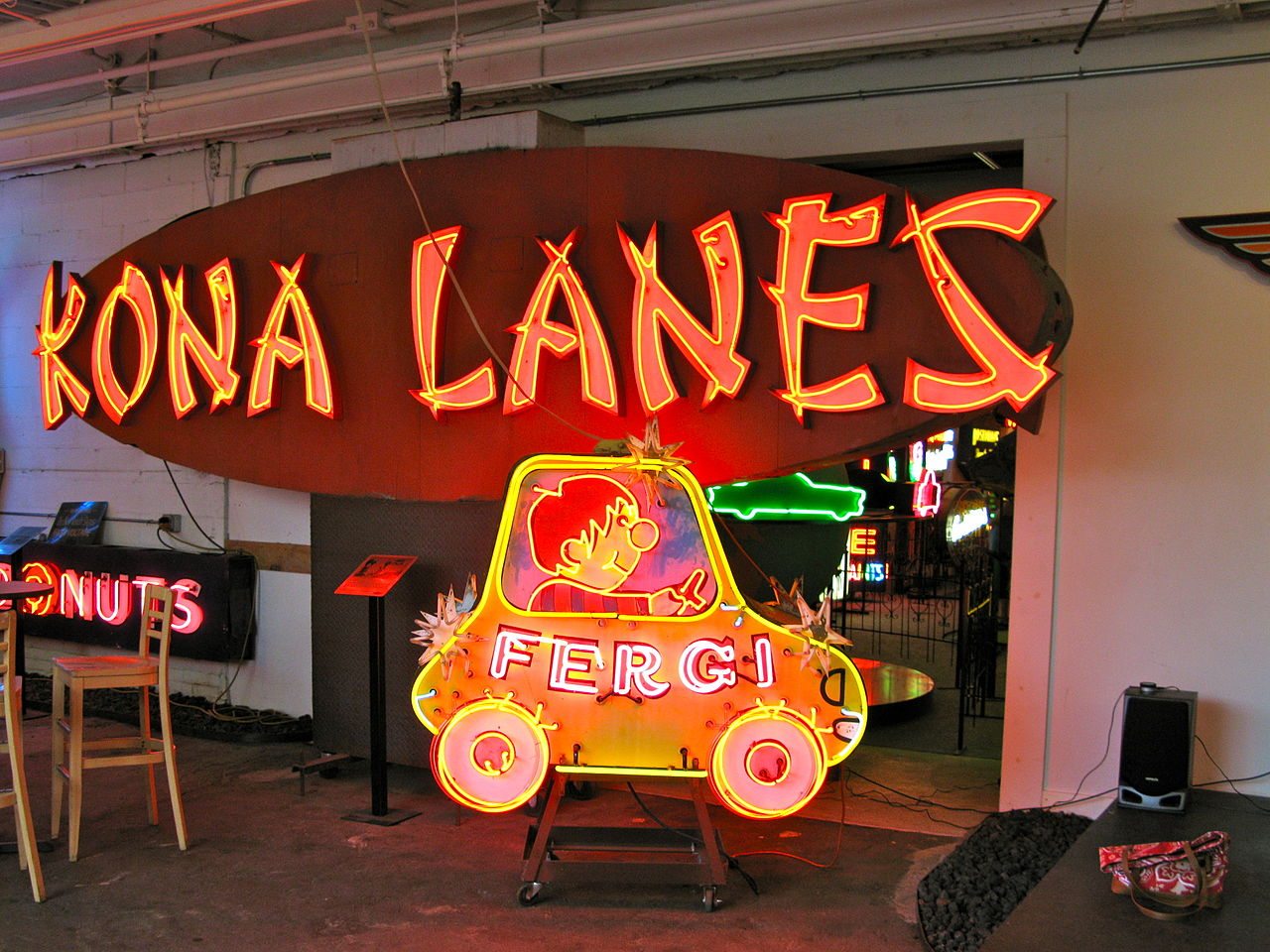 1280px-Fergi_and_Kona_Lanes.jpg