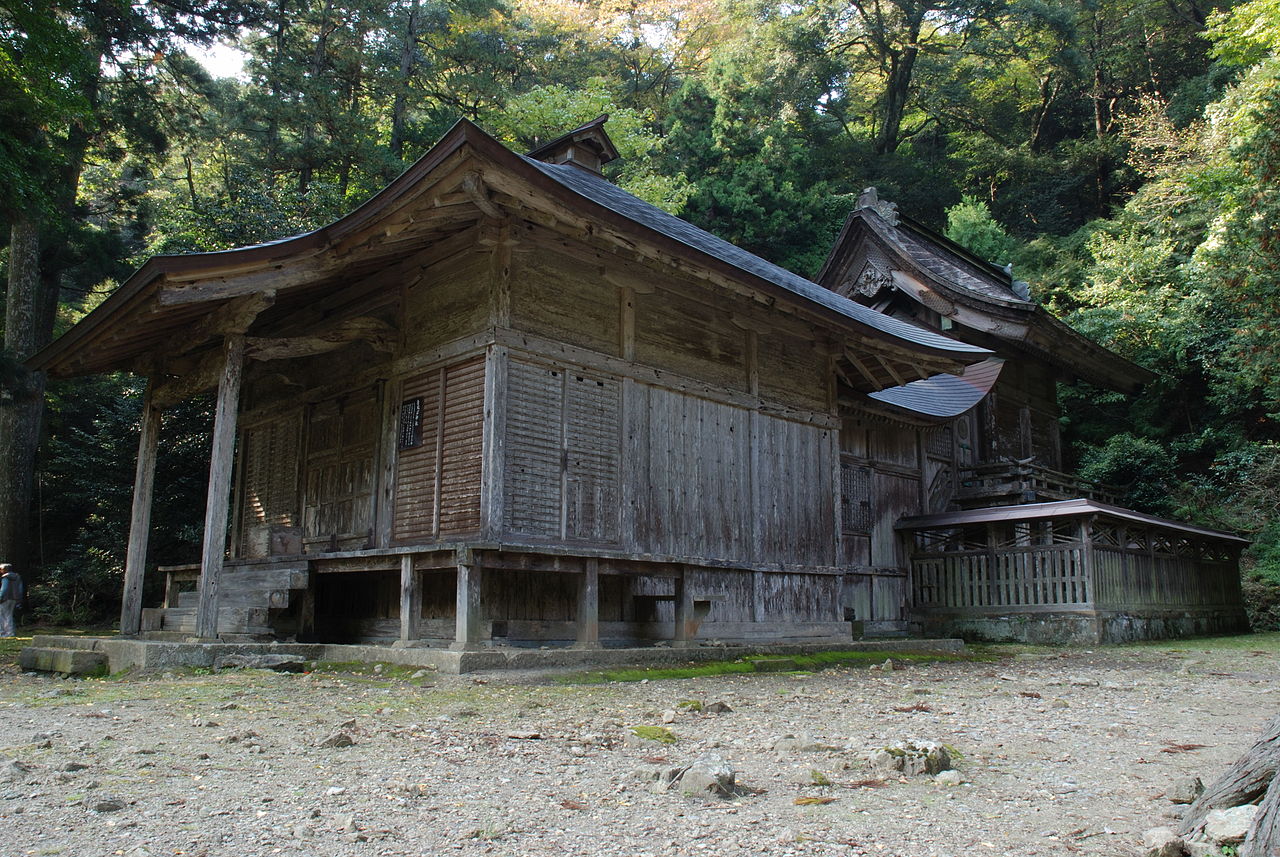 1280px-Gakuenji_temple_Jokodo.jpg