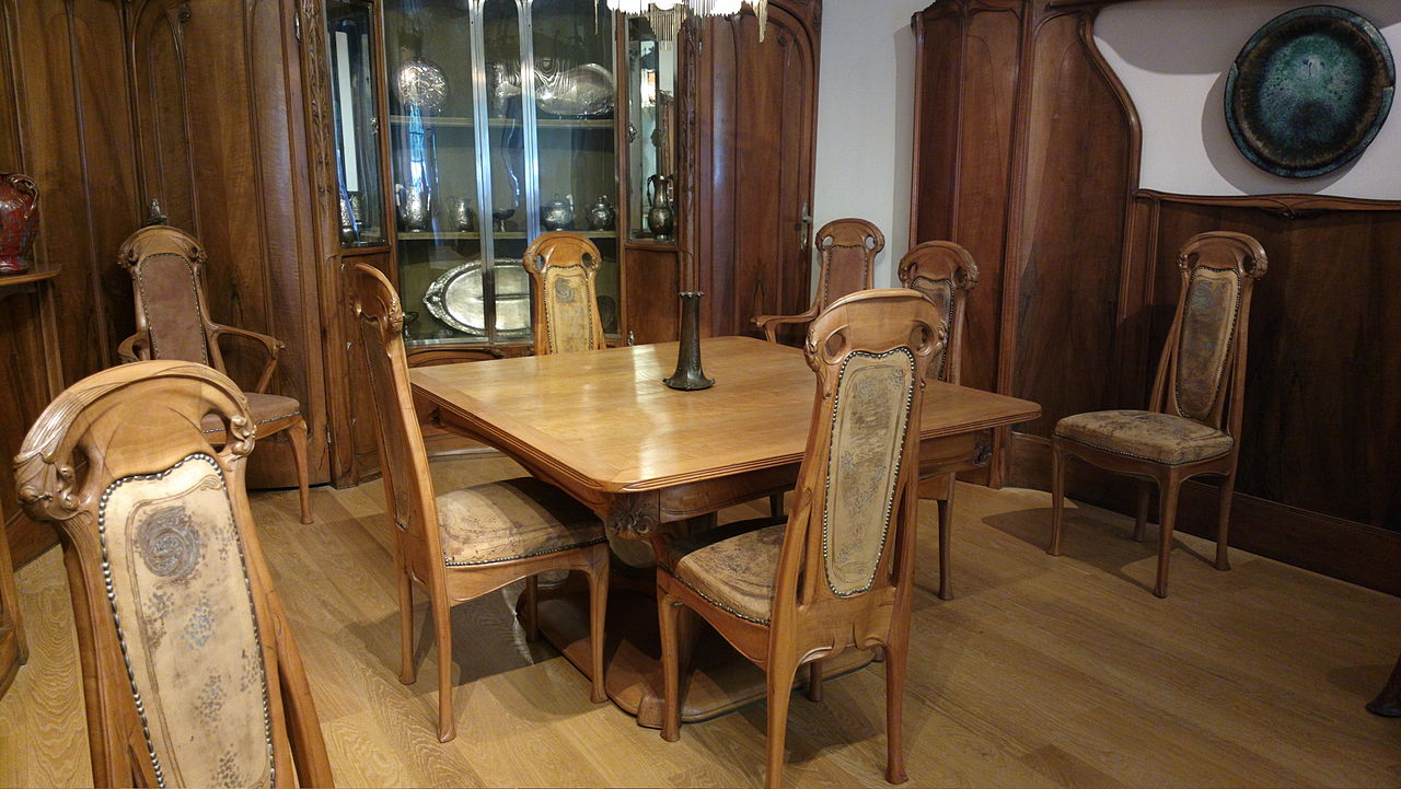 1280px-Hector_Guimard_Salle_à_manger_de_l’hôtel_Guimard_Petit_Palais_03.jpg