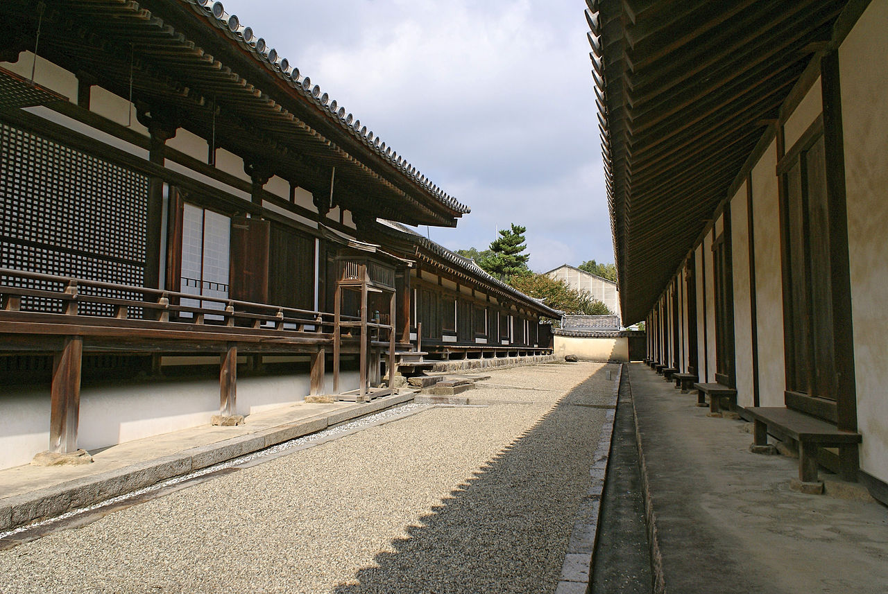 1280px-Horyu-ji27s3200.jpg