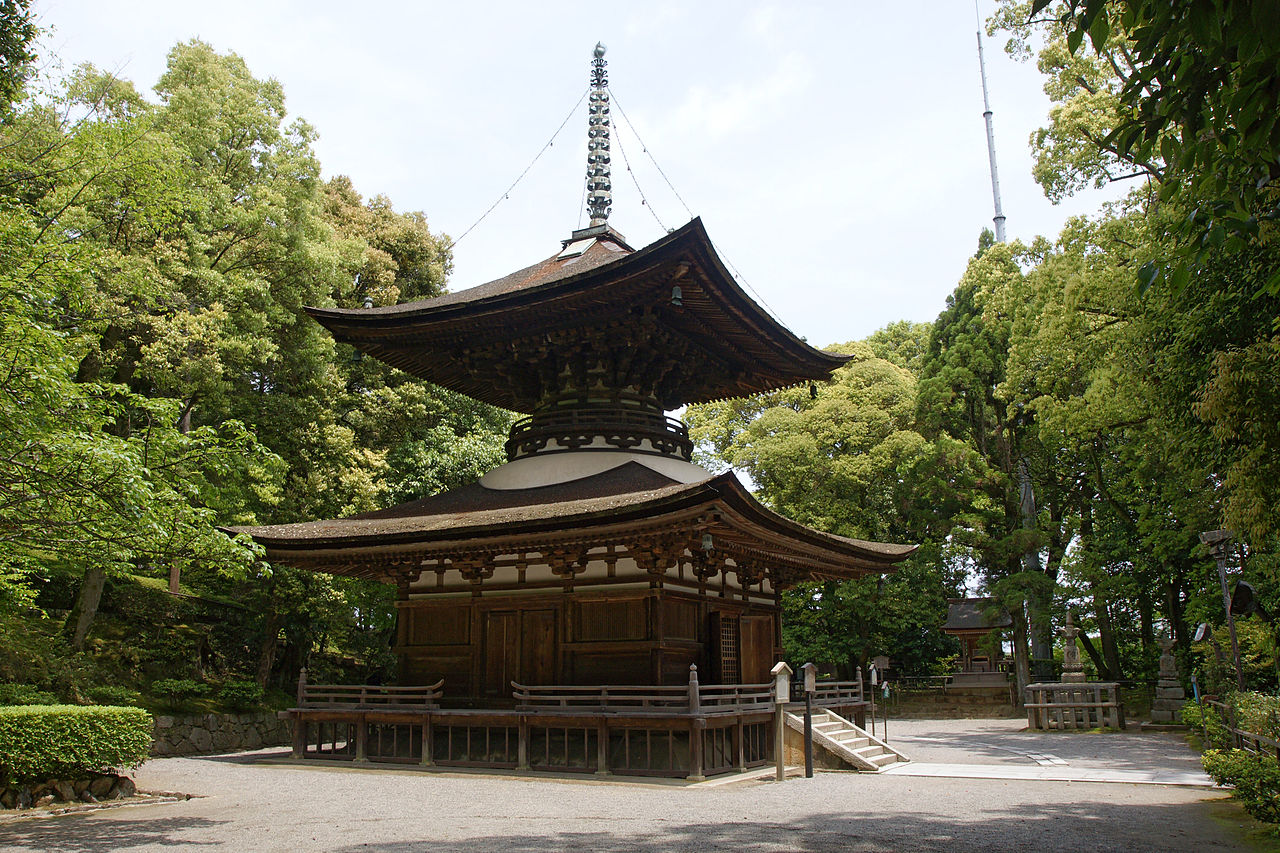 1280px-Ishiyamadera29n4272.jpg