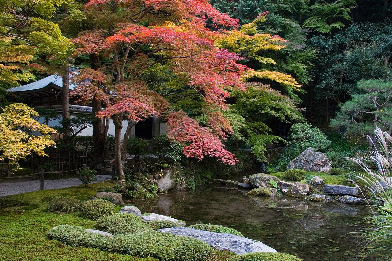 1280px-Nanzen-ji_(2636723390).jpg