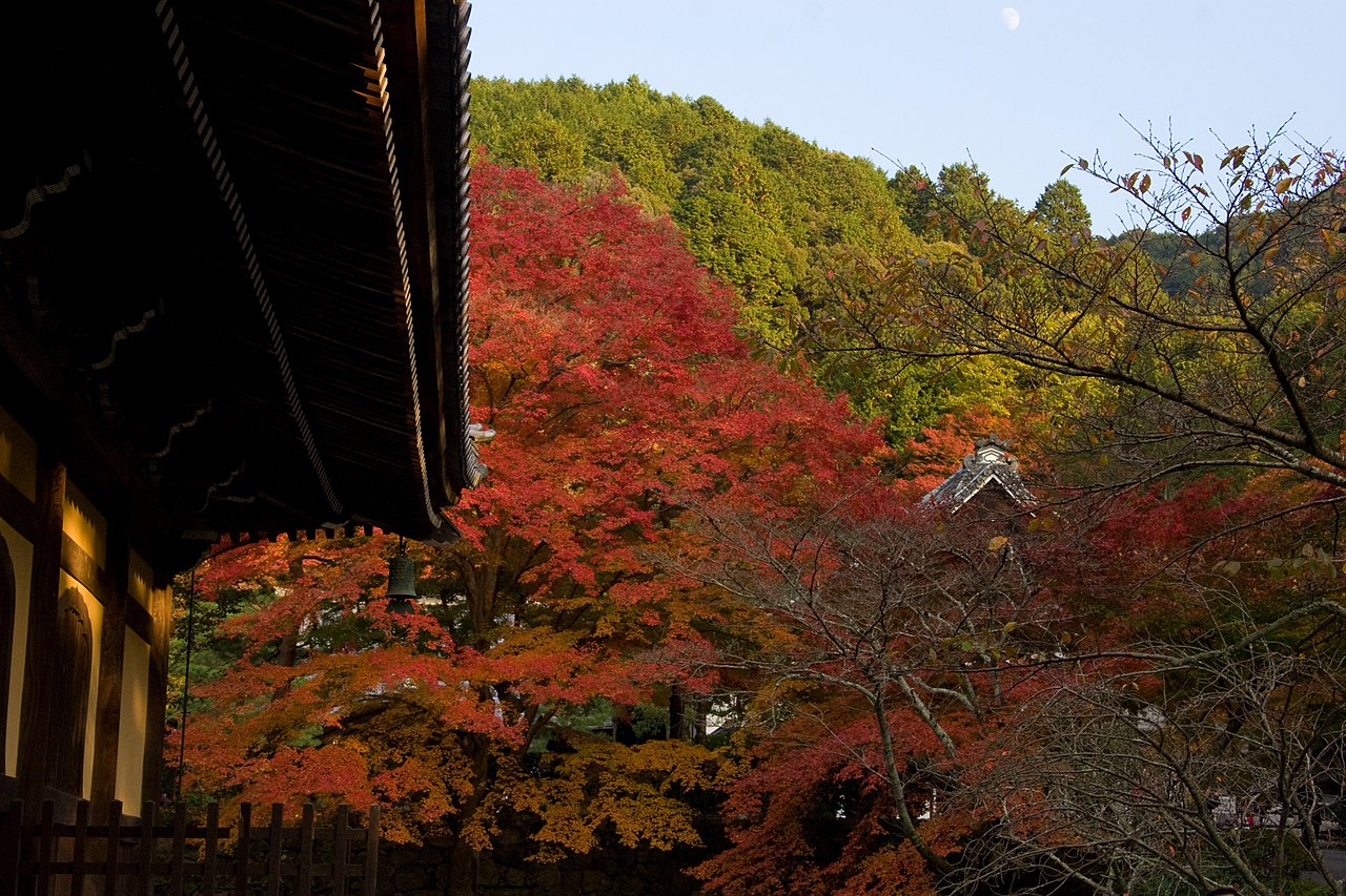 1280px-Nanzen-ji_(2639774639).jpg