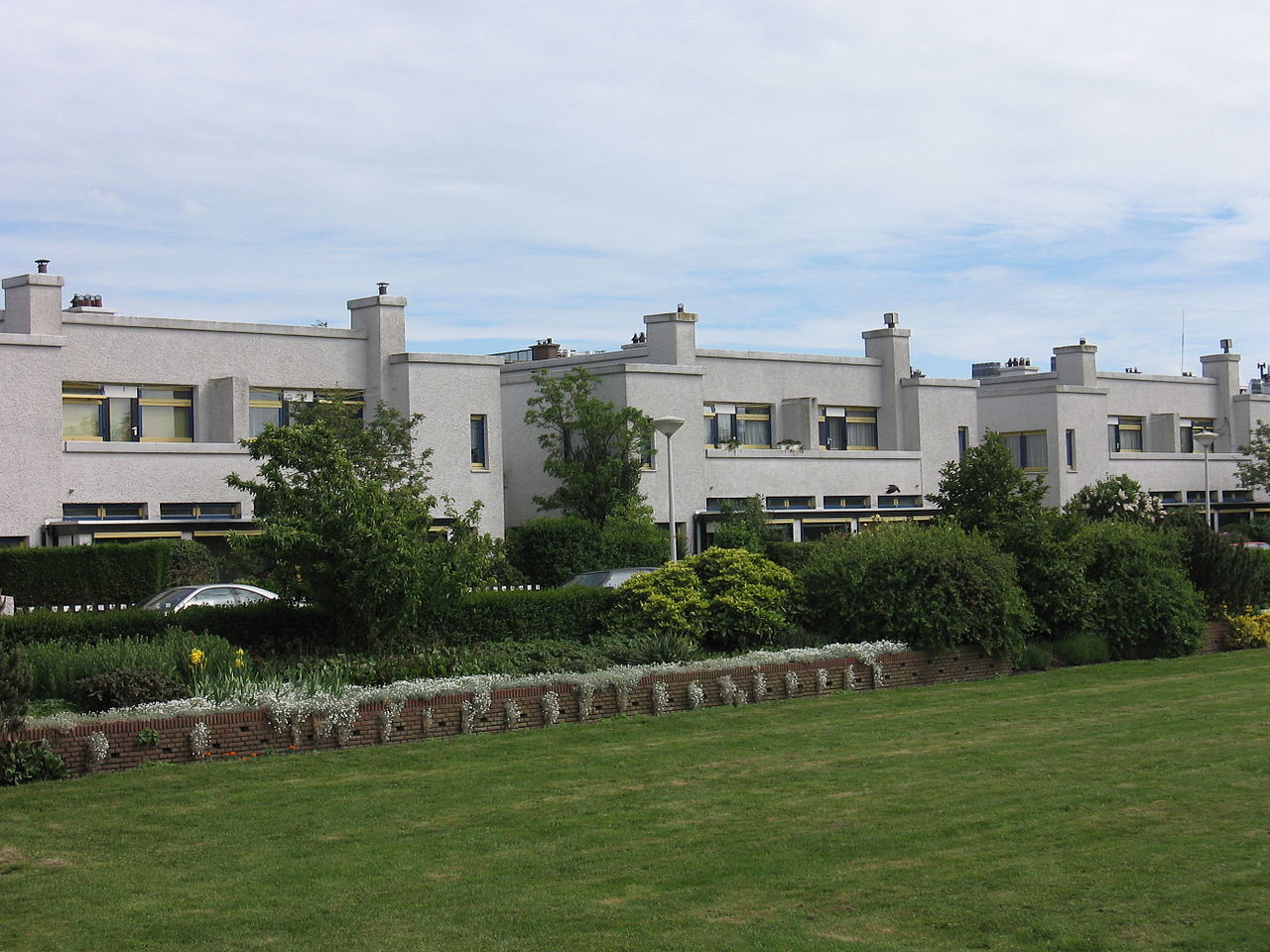 1280px-Papaverhof_Den_Haag_004.jpg