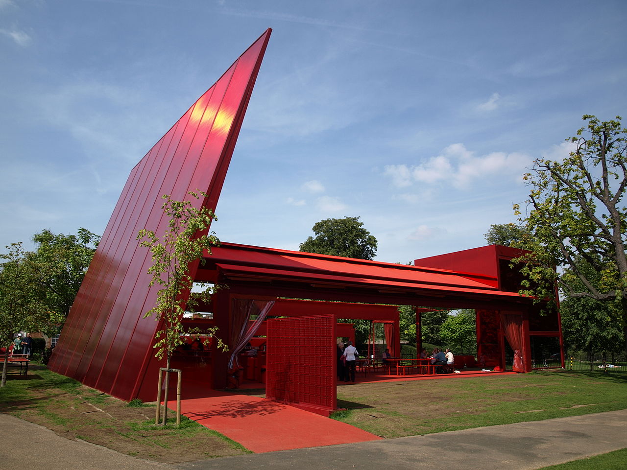 1280px-SerpentineGalleryPavilion2010.jpg