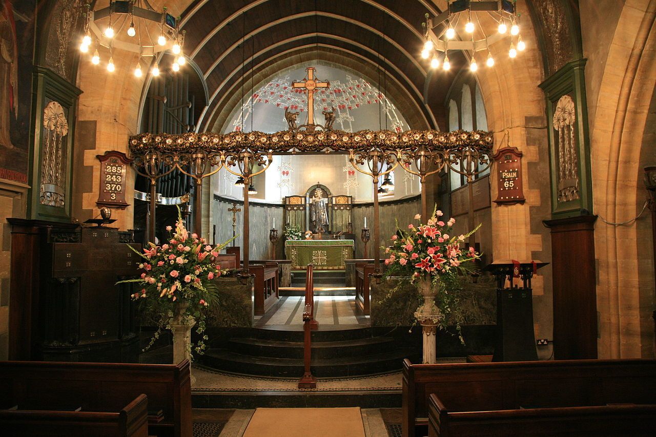 1280px-St._Mary_the_Virgin_20080713-2.jpg