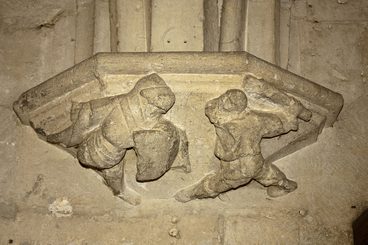 1280px-Tarascon-Château_du_Roi_René-Grande_Galerie-Combat_3-20130617.jpg