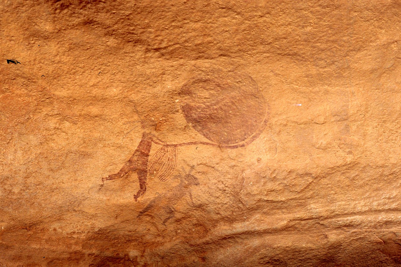 1280px-Tassili_-_catapulte_.jpg