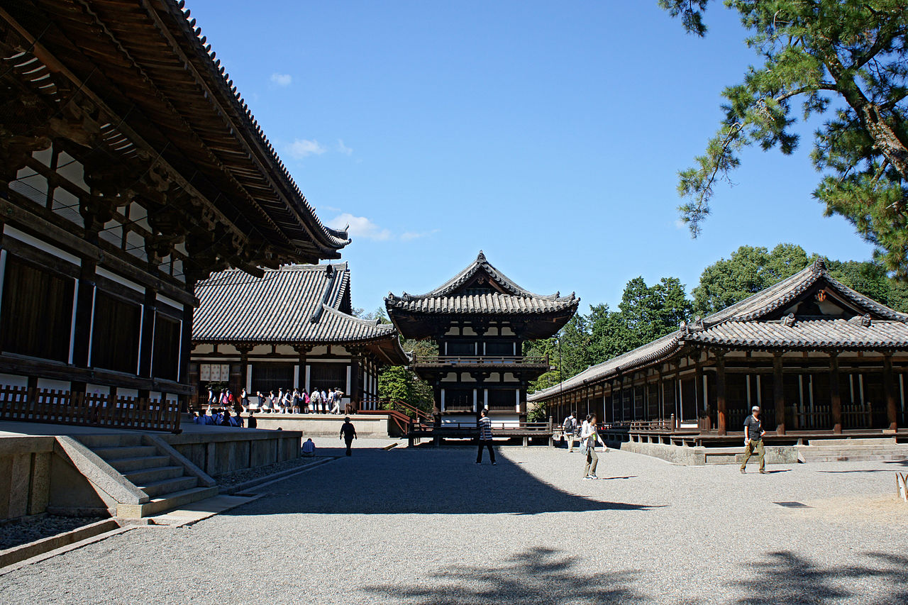 1280px-Toshodaiji_Nara_Nara_pref04s5s4290.jpg