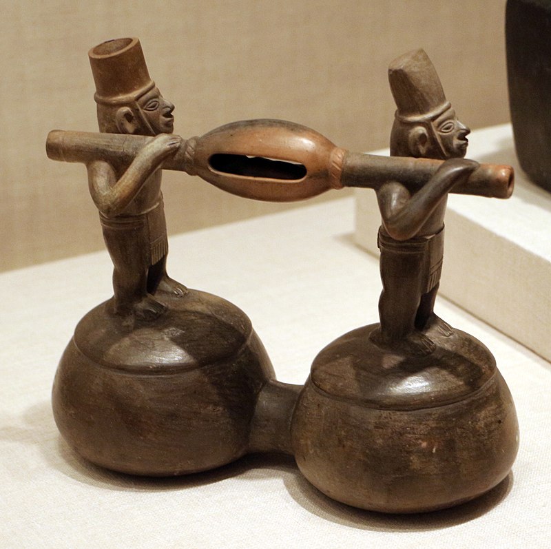 13-15 800px-Peù,_chimù-,_1200-1450_ca.jpg