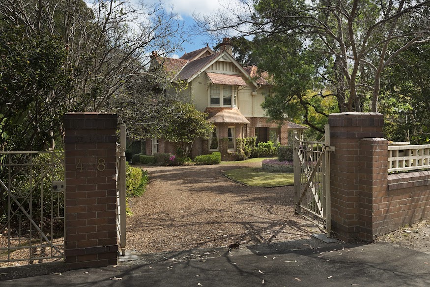13_4-8_Illoura_Ave_Wahroonga_170927_063731.jpg