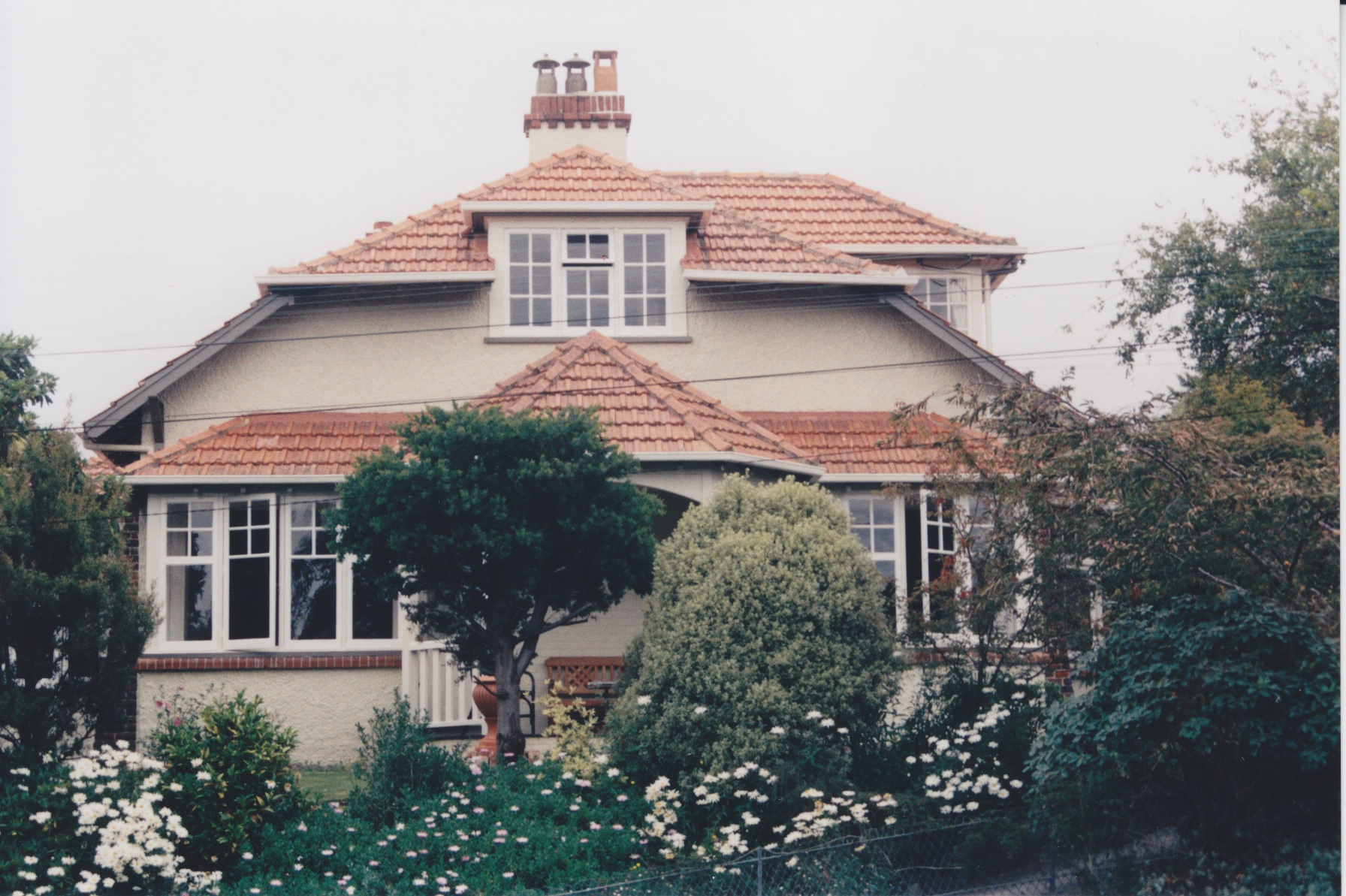14 salmon-house.jpg