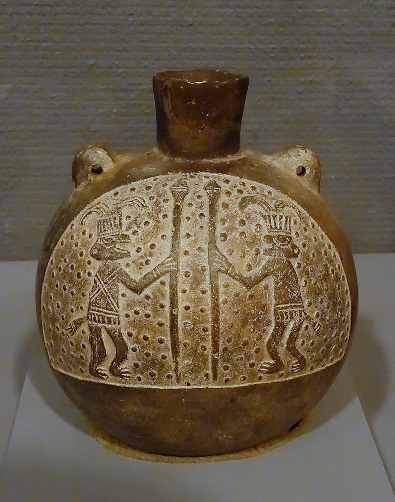 1400 lask-shaped_bottle,_Peru,_Chimu-Casma,_north_coast,_c._1400_AD,_blackware_-_.jpg