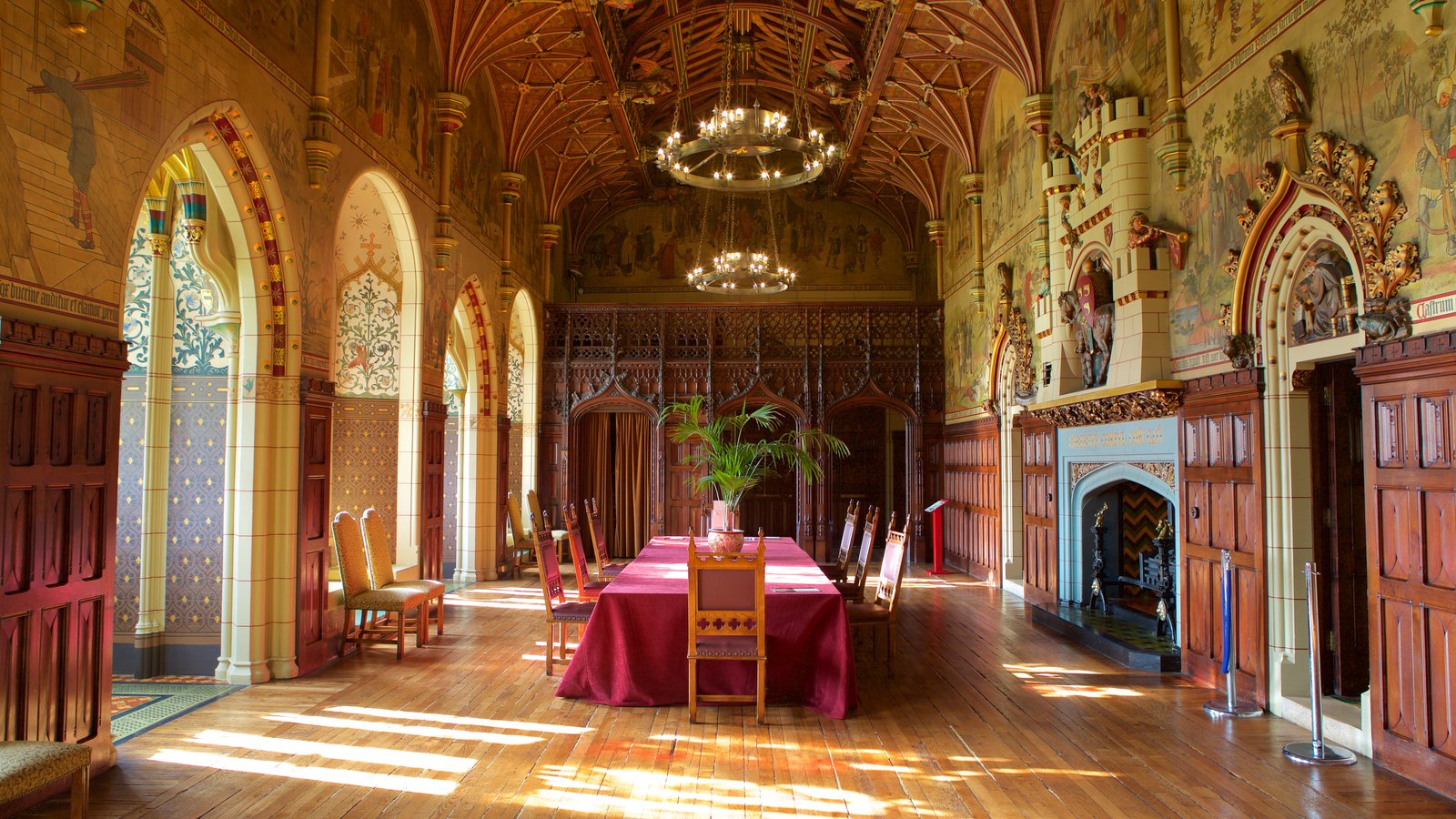 145757-Cardiff-Castle.jpg