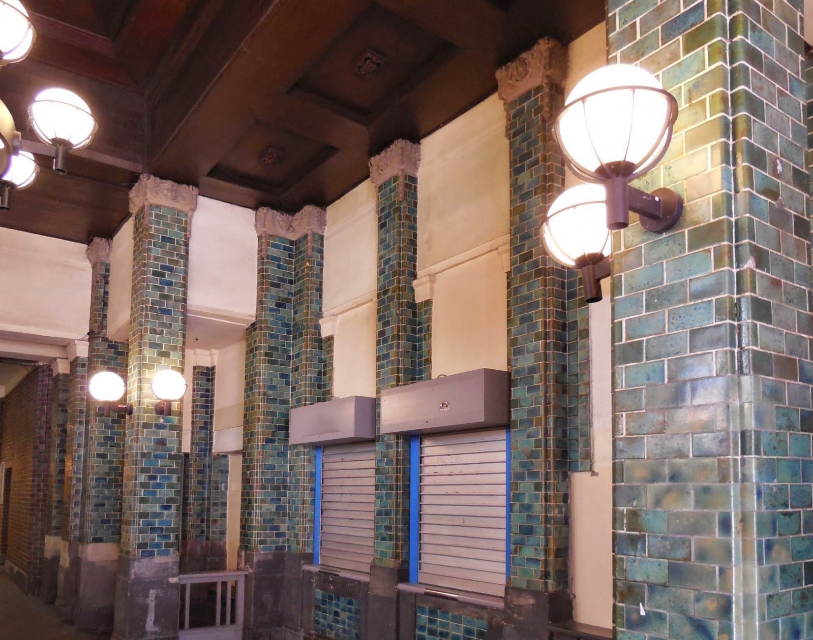 14Florastraße 52, S-Bahnhof Pankow (Carl Cornelius, Ernst Schwartz & Lücking 1912-14) (2).jpg