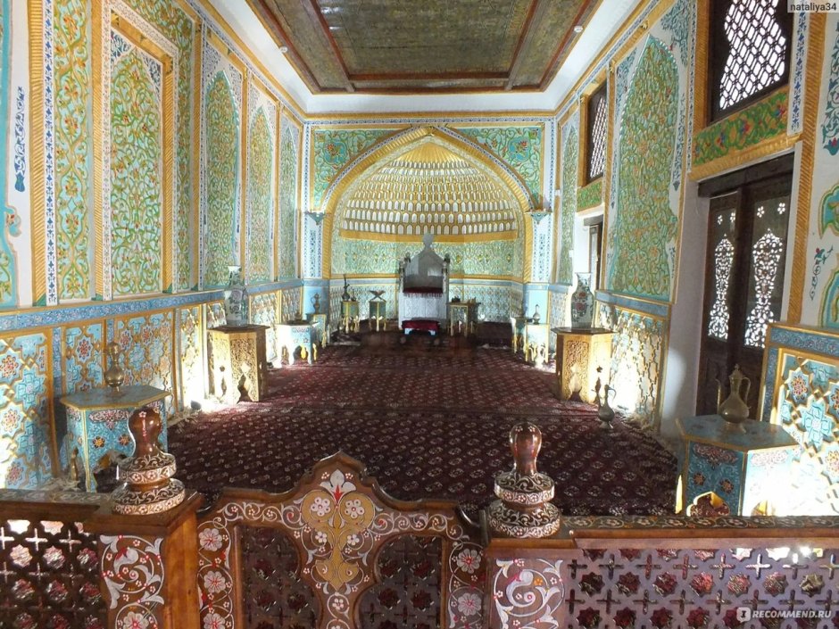 1672225589_idei-club-p-dvorets-nurullabaya-khiva-dizain-krasivo-1.jpg