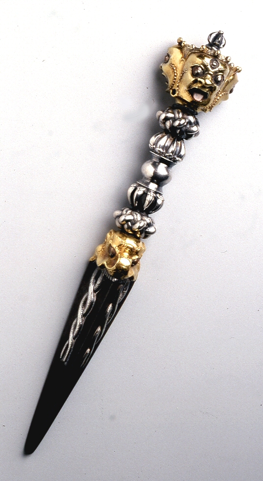 16Tibetan_-_Ritual_Dagger_-_Walters_52311.jpg