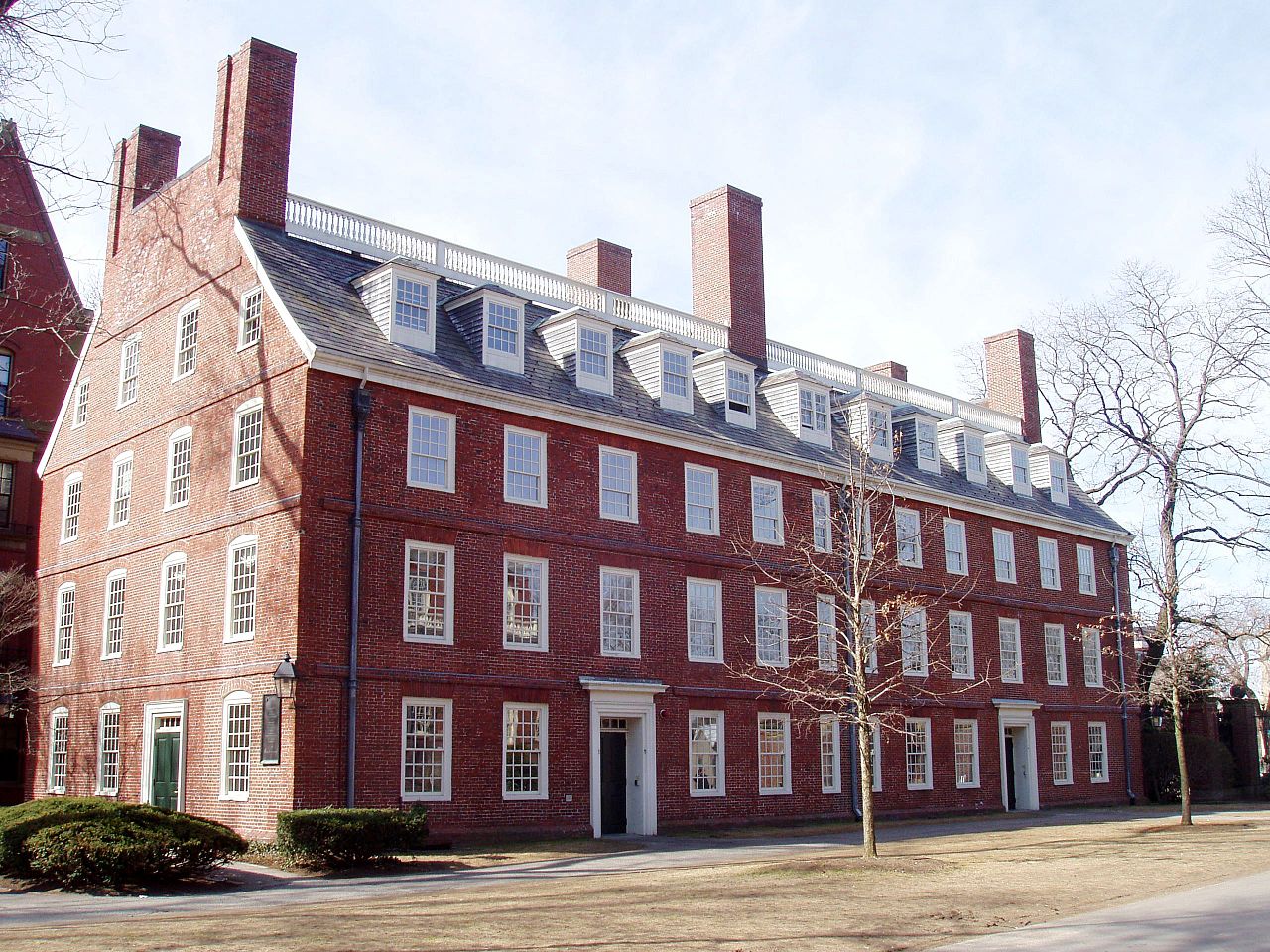 1720Massachusetts_Hall,_Harvard_University.JPG