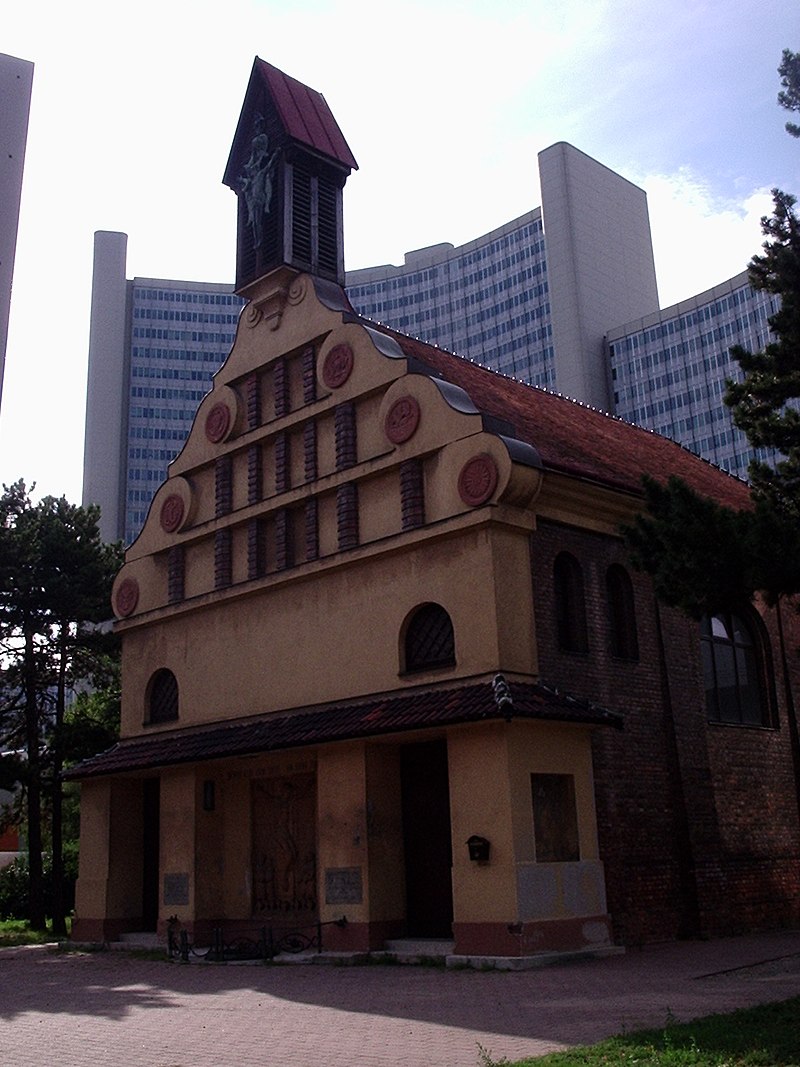 17Image-Coptic_church_(Vienna)3.JPG