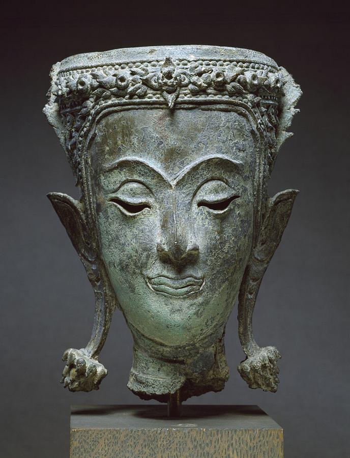 17Thai_-_Head_of_the_Crowned_Buddha_-_Walters_542542.jpg