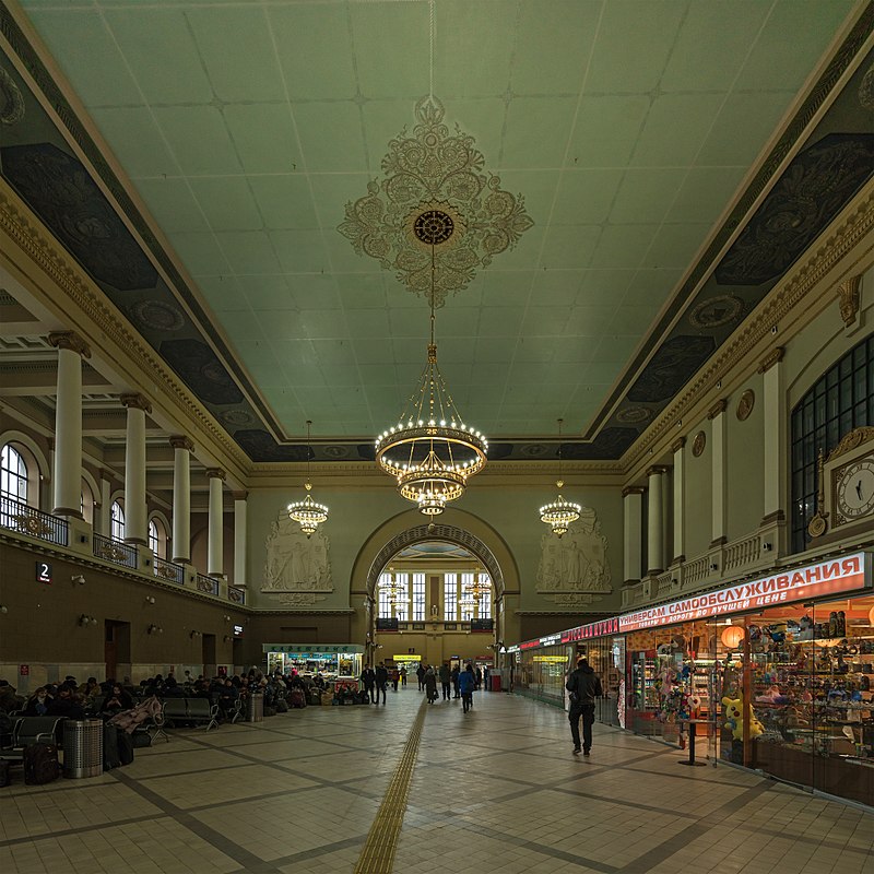 18 800px-Kievsky_Terminus_Moscow_asv2018-01.jpg