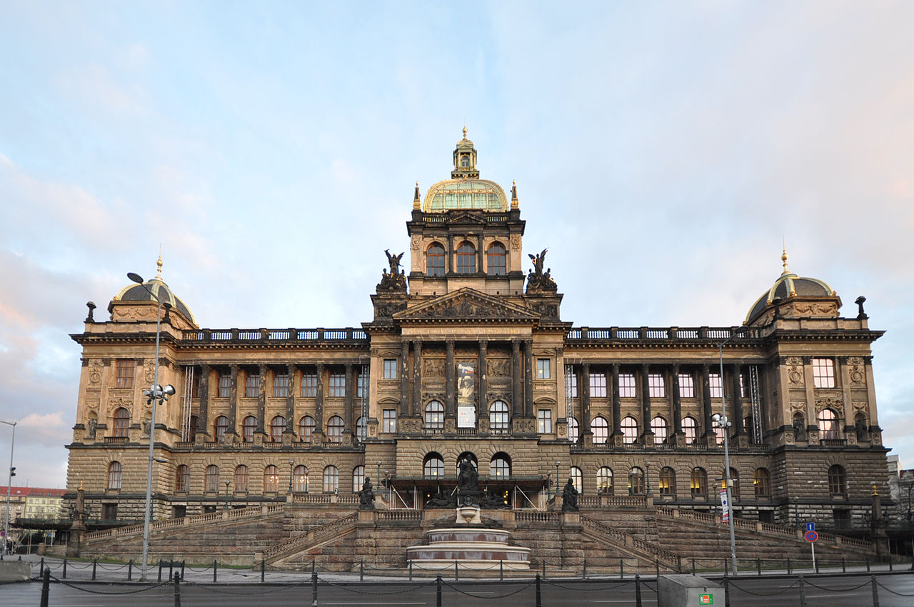 1885-91Národní_muzeum_(National_Museum).jpg